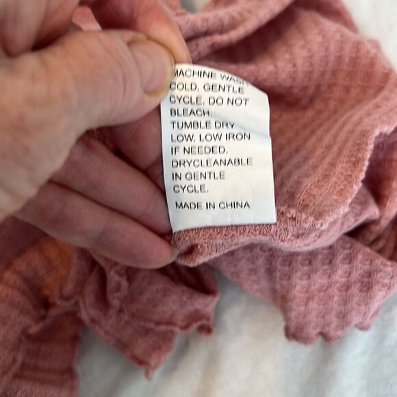 Shein sz M runs small dusty rose short romper elastic drawstring waist EUC - Picture 4 of 7